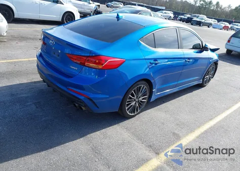 2017 Hyundai Elantra Sport z USA, uszkodzony, nr VIN KMHD04LB3HU291888
